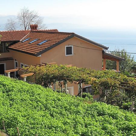 Apartment Pergola Veprinac Exterior foto
